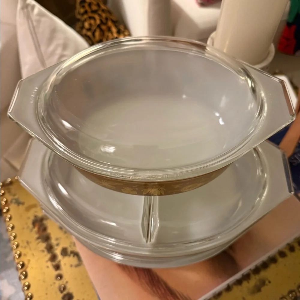 Pyrex Early American Heritage Casserole Gold Set Clear Lids  3 Sets •pristine!
